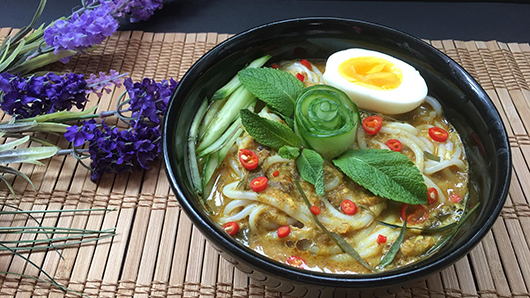 Photo of Thick & Creamy Siamese/Thai Laksa
