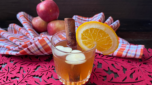 Photo of Homemade Less Sugar Hot Apple Cider