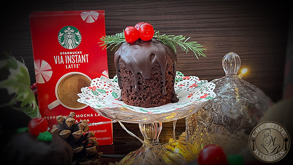 Photo of completed Starbucks Christmas Peppermint Mocha Latte Mini Cake